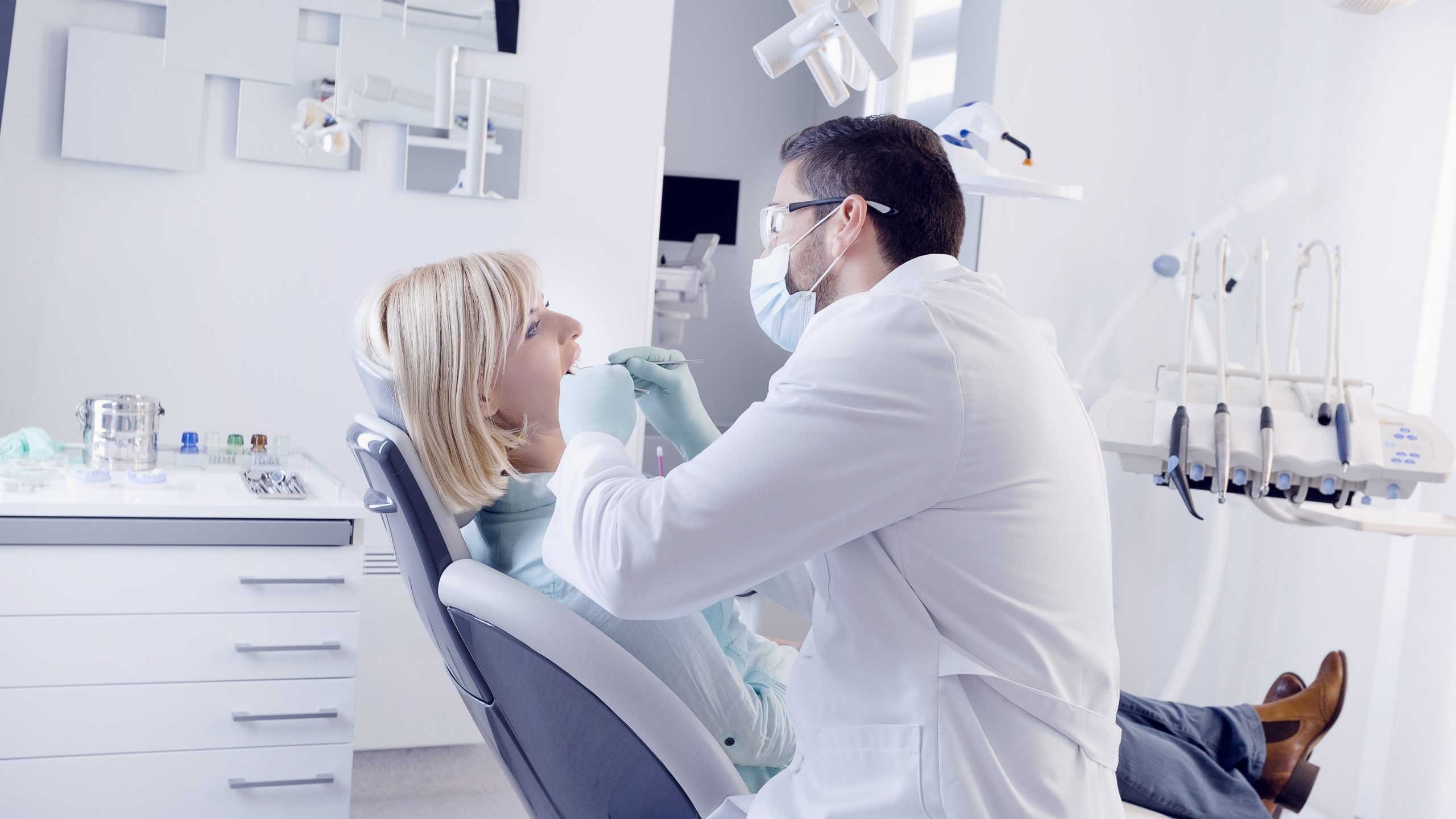 Dentist in Palm Desert, CA